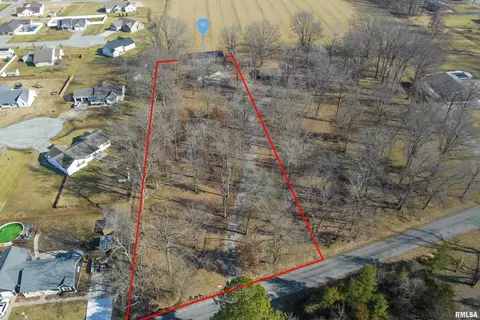 2220 N Weaver Rd, Herrin, IL 62948 photo 4