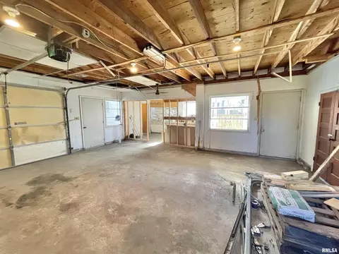 709 S 16th St, Herrin, IL 62948 photo 24