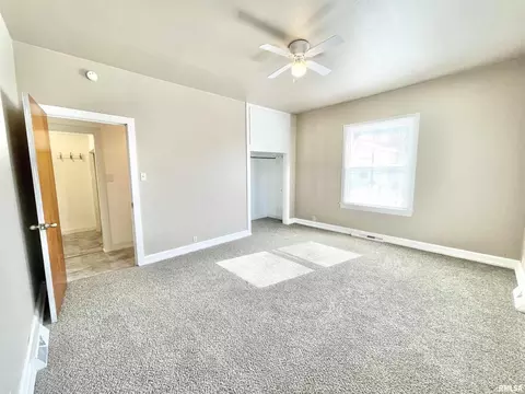 709 S 16th St, Herrin, IL 62948 photo 13