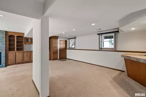 3333 35th Ave, Moline, IL 61265 photo 16
