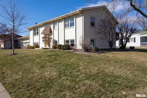 3333 35th Ave, Moline, IL 61265 photo 2