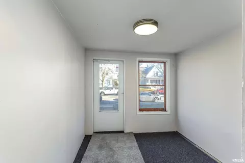 1006 17th Ave, Moline, IL 61265 photo 2