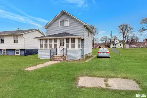 1331 6th Ave, East Moline, IL 61244