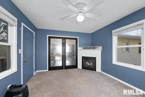 308 Cherokee Dr, Park View, IA 52748 photo 13