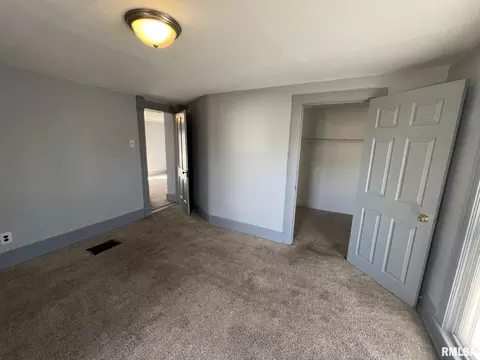 312 E Gale St, Williamsfield, IL 61489 photo 29