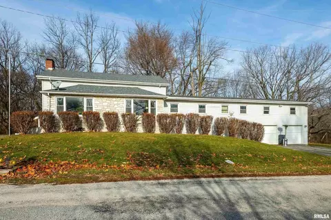 710 Shepherd St, Port Byron, IL 61275