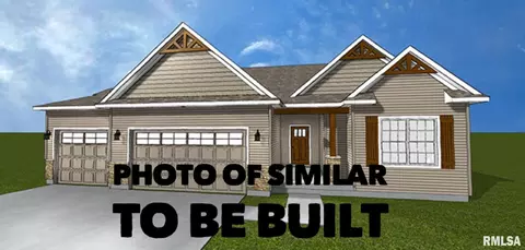 4918 Willow Cir, Davenport, IA 52806