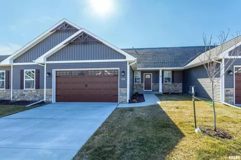 3095 Mary Leigh Dr, Bettendorf, IA 52722