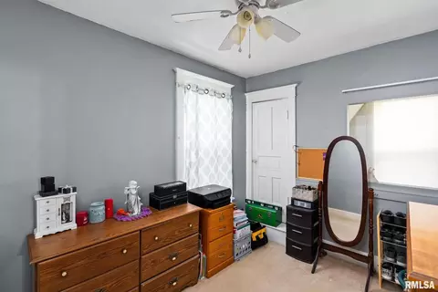 2340 32nd St, Moline, IL 61265 photo 15