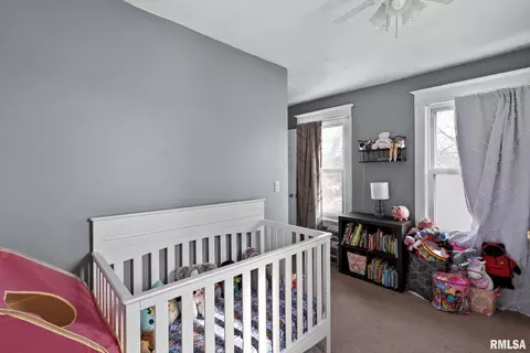 2340 32nd St, Moline, IL 61265 photo 13