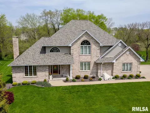 4335 Hampton Ln, Quincy, IL 62305