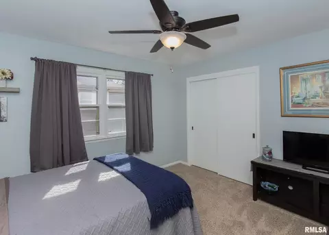 1702 35th St, Moline, IL 61265 photo 15