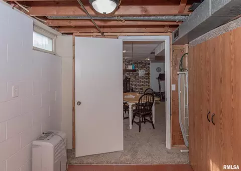 1702 35th St, Moline, IL 61265 photo 27