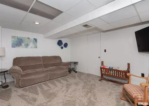 1702 35th St, Moline, IL 61265 photo 20