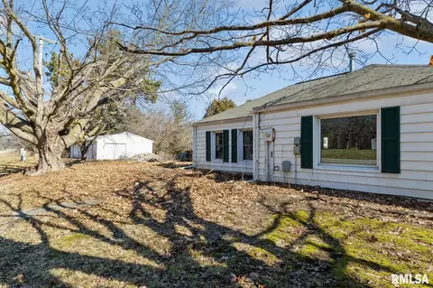138 Us Hwy 150, Alpha, IL 61413