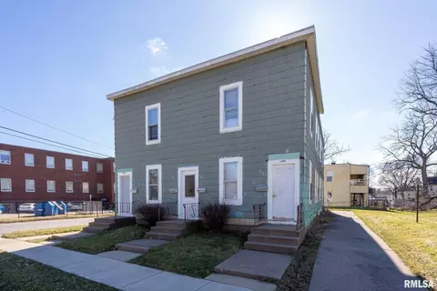 2001 W 6th St, Davenport, IA 52802
