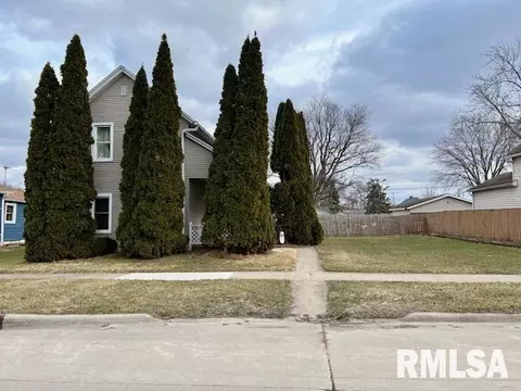 2513 Garfield St, Clinton, IA 52732
