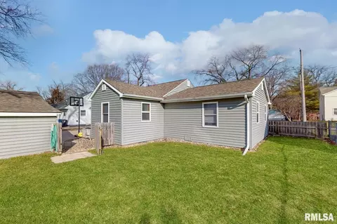 1225 49th St, Moline, IL 61265 photo 25