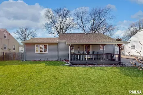 1225 49th St, Moline, IL 61265