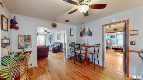 1225 49th St, Moline, IL 61265 photo 5