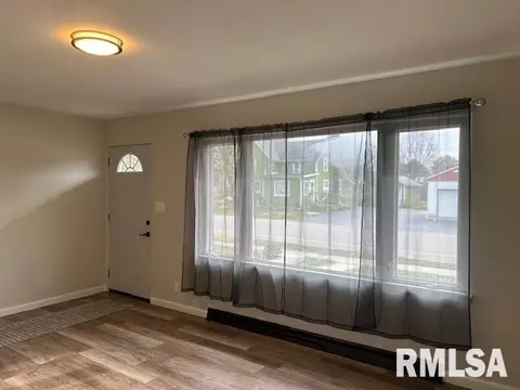 520 E High St, Morrison, IL 61270 photo 10