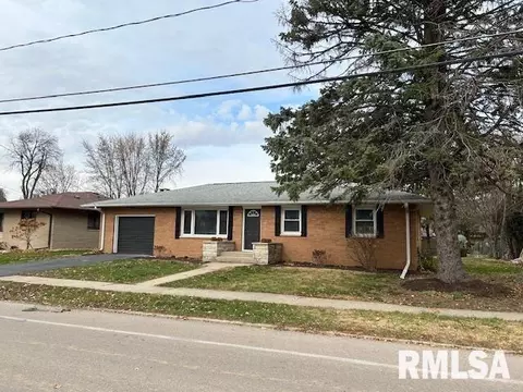 520 E High St, Morrison, IL 61270 photo 2
