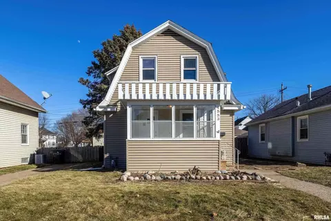 1553 41st St, Rock Island, IL 61201