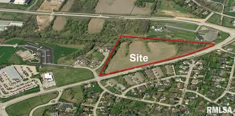 4100 Middle Rd, Bettendorf, IA 52722