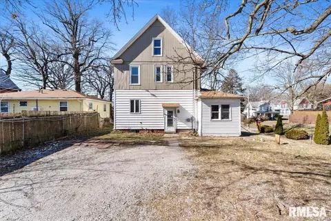 1104 3rd St, Moline, IL 61265 photo 11