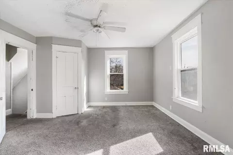1104 3rd St, Moline, IL 61265 photo 29