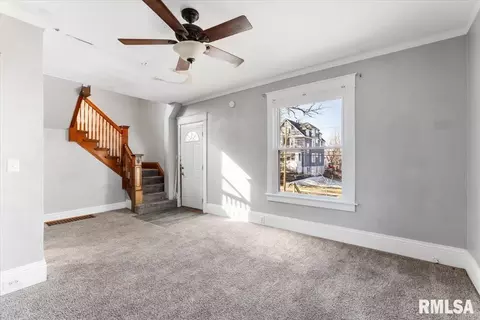 1104 3rd St, Moline, IL 61265 photo 41