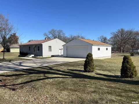 1609 14th St, Silvis, IL 61282 photo 6