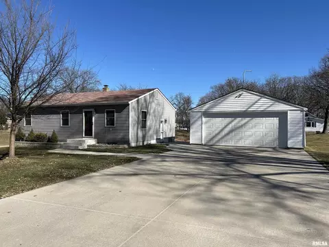 1609 14th St, Silvis, IL 61282 photo 7