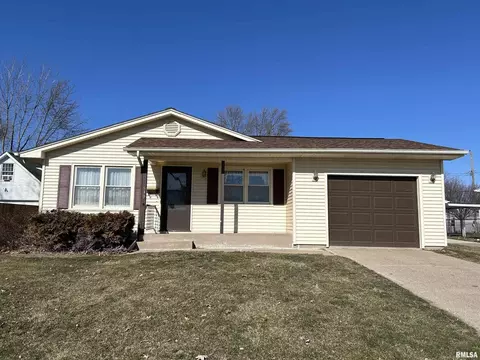539 33rd Ave, East Moline, IL 61244