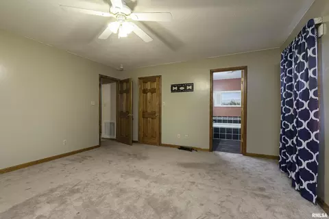 7 Timber Creek Dr, Herrin, IL 62948 photo 21