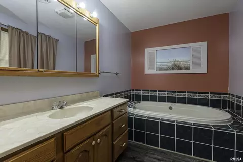 7 Timber Creek Dr, Herrin, IL 62948 photo 22