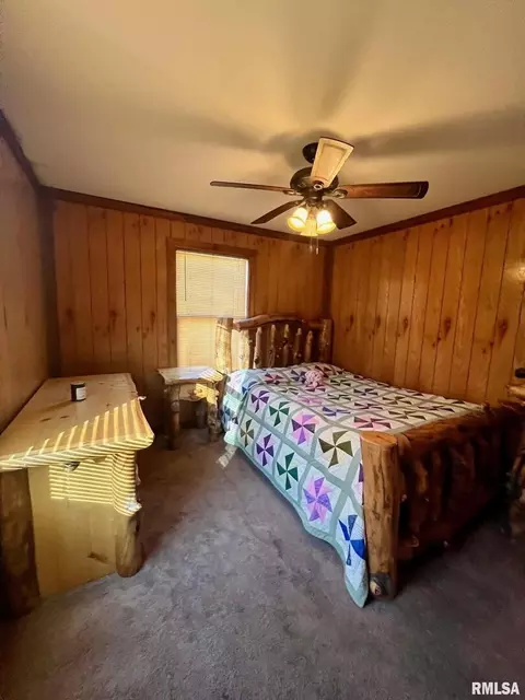 300 E Adams St, Hurst, IL 62949 photo 11