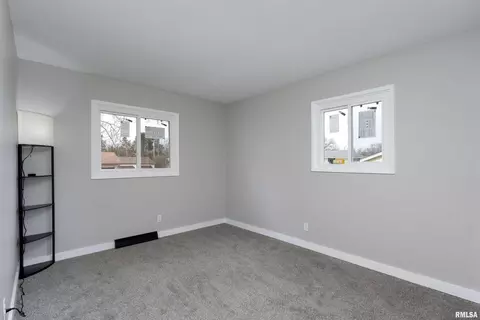 1517 12th St, Silvis, IL 61282 photo 19