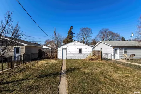 1859 31st St, Moline, IL 61265 photo 21