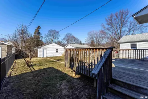1859 31st St, Moline, IL 61265 photo 18