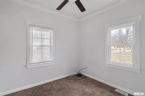 920 54th St #B, Moline, IL 61265 photo 14