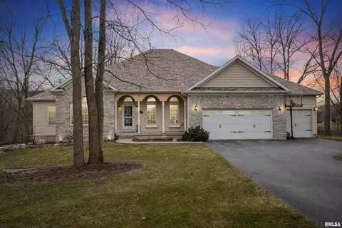 1316 Sunrise Ln, Port Byron, IL 61275