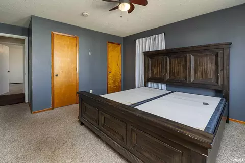 1301 E Parham St, Marion, IL 62959 photo 7