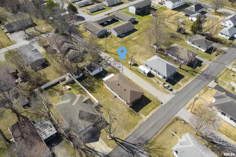 1301 E Parham St, Marion, IL 62959 photo 20