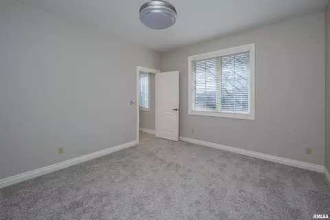 18677 270th St, Eldridge, IA 52748 photo 24