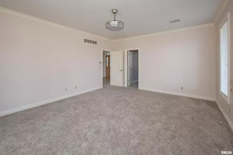 18677 270th St, Eldridge, IA 52748 photo 13