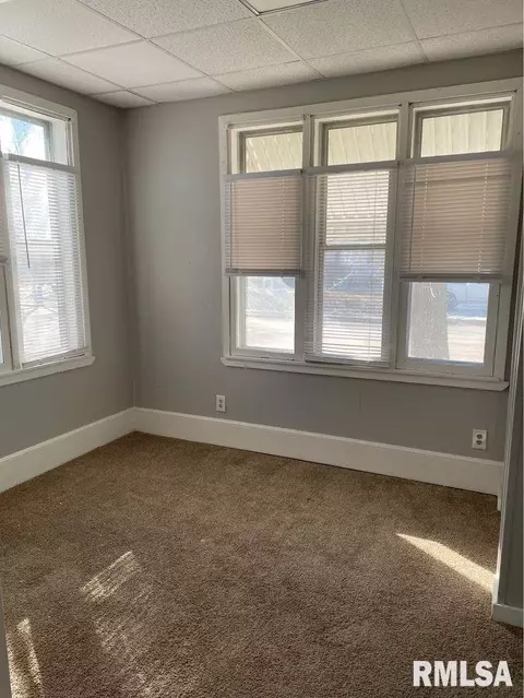 2636 16th St, Moline, IL 61265 photo 7