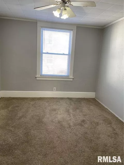 2636 16th St, Moline, IL 61265 photo 8