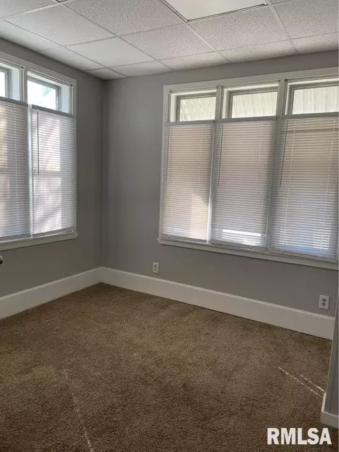 2636 16th St, Moline, IL 61265 photo 9