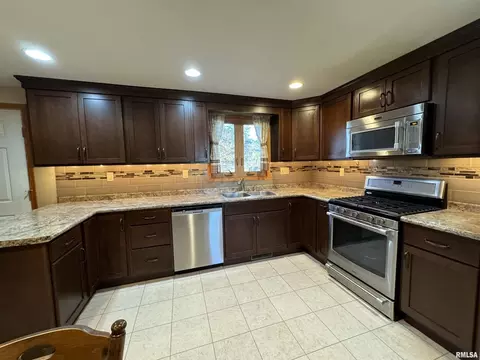 2661 85th Ave, Viola, IL 61486 photo 3